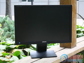 靈動(dòng)視角，高效辦公——三星S24A450BW可升降旋轉(zhuǎn)液晶顯示器評(píng)測(cè)